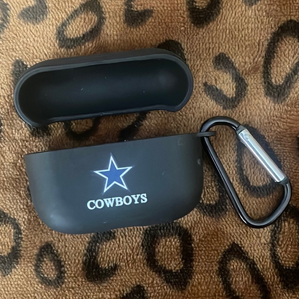 Dallas Cowboys Apple AirPods Pro Case